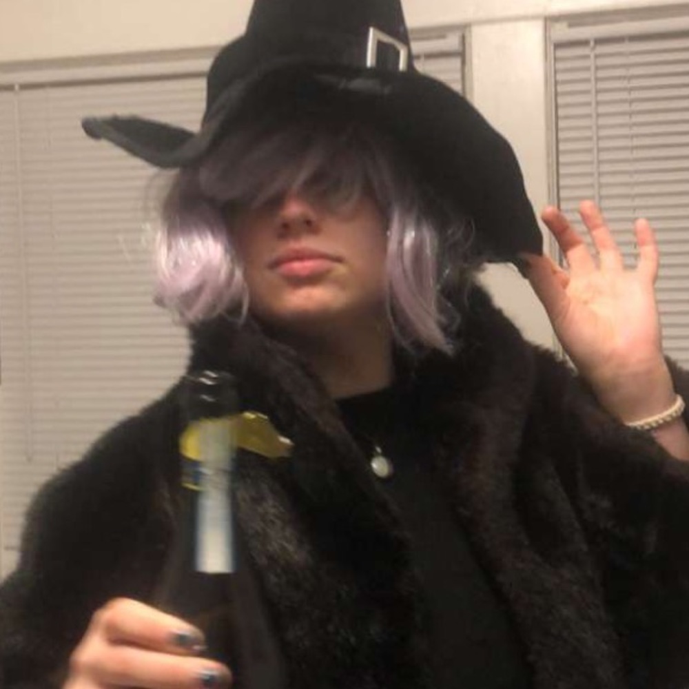 Meet your Posher, Halle